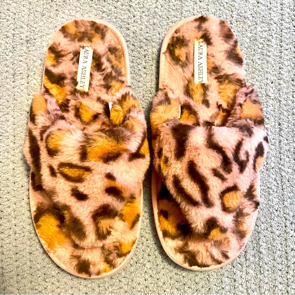 Laura Ashley slippers, medium fits size 6.5-7.5